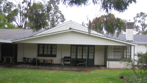 Naracoorte Cottages – Pinkerton Hill - Accommodation Adelaide 0
