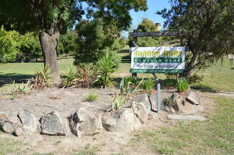 Adelong Golden Gully Caravan Park - Accommodation Adelaide 0