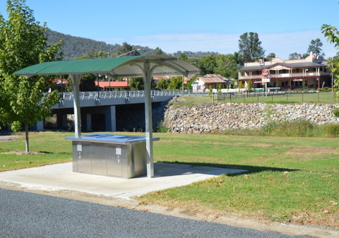 Adelong Golden Gully Caravan Park - Accommodation Adelaide 2