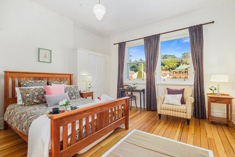 Cygnet Old Bank B&B - Accommodation Adelaide 9