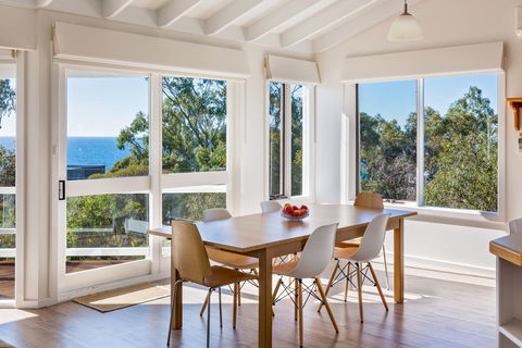 Eagle Heights - Accommodation Adelaide 4