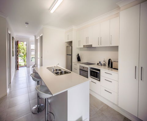 Escape At Nobbys - Accommodation Adelaide 9