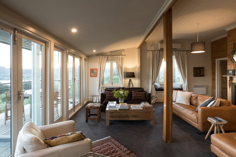Frenchman's River - The Helmsman's House - Accommodation Adelaide 5