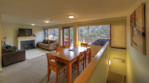 Golden Eagle 2 - Accommodation Adelaide 3