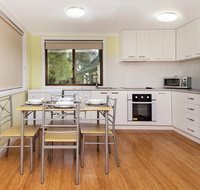 Max's Place 3 - Accommodation Adelaide