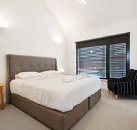 Swainson on Castle - Accommodation Adelaide