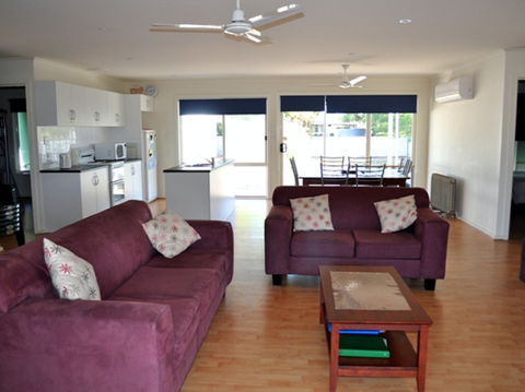The Dwicke - Accommodation Adelaide 2