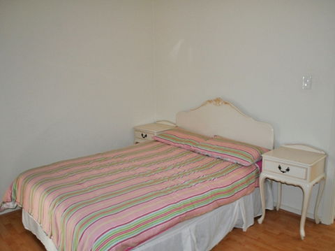 The Dwicke - Accommodation Adelaide 5