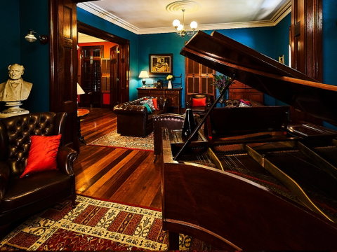 The Regents Park - Accommodation Adelaide 4