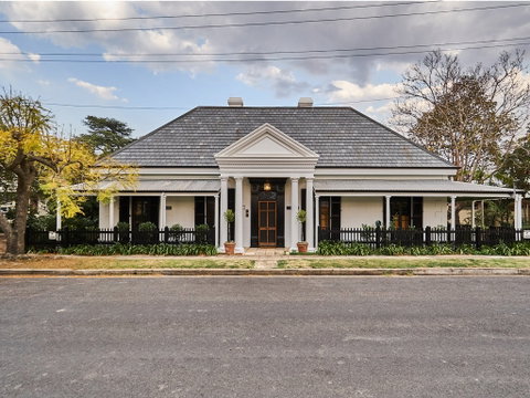 The Regents Park - Accommodation Adelaide 7