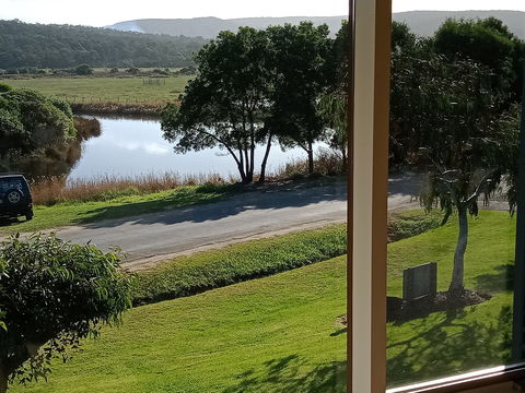 Butler's Bend Holiday Villa - Accommodation Adelaide 6