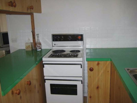 Hardwicke Beach House - Accommodation Adelaide 1
