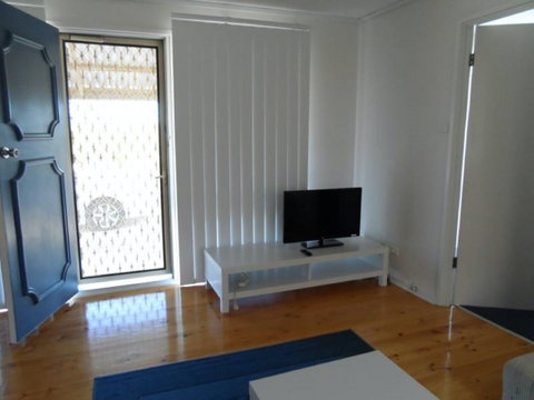 Hardwicke Beach House - Accommodation Adelaide 3