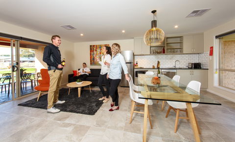 Howlong Country Golf Club Motel - Accommodation Adelaide 0