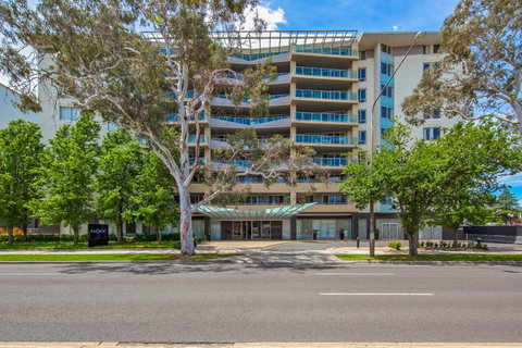 Pacific Suites Canberra - Accommodation Adelaide 1