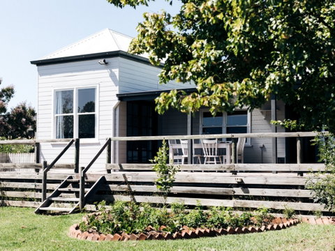 Rose Cottage With Vineyard Views - Accommodation Adelaide 0