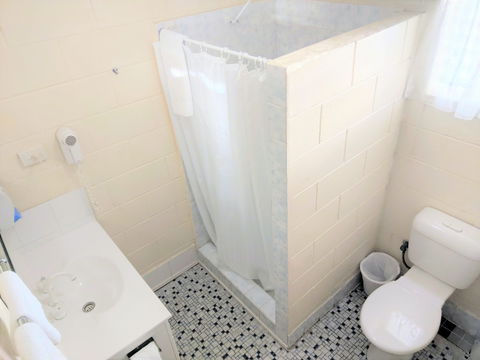 Sail Inn - Yeppoon - Accommodation Adelaide 5
