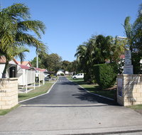 Sarina Palms Caravan Village - Accommodation Adelaide