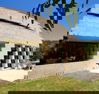 The Summer House - Accommodation Adelaide