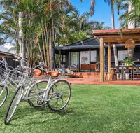 Three Salty Sisters - Accommodation Adelaide