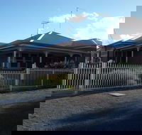 Alby's - Accommodation Adelaide