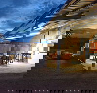 Dug Out BB - Accommodation Adelaide