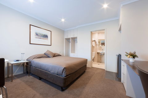 Forrest Hotel And Apartments - Accommodation Adelaide 2