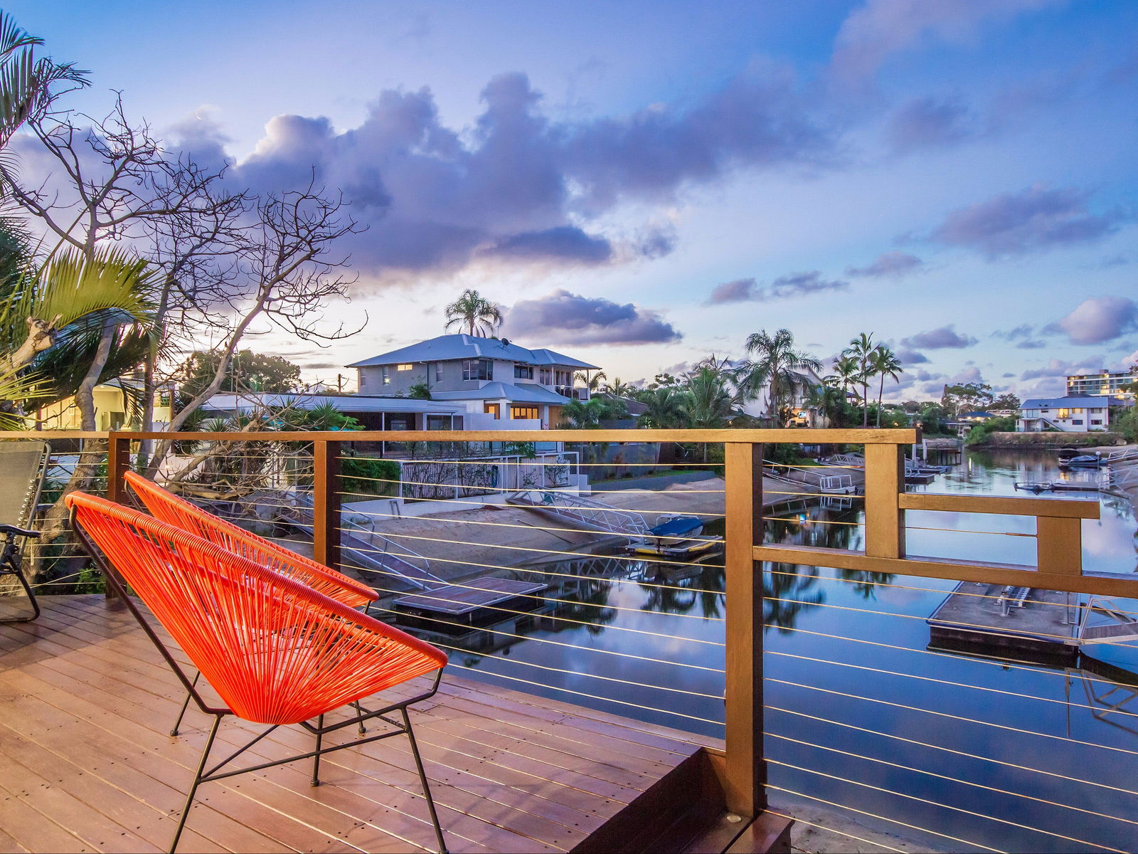 Broadbeach Waters QLD Accommodation Adelaide