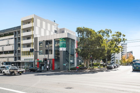 Quality Suites Camperdown - Accommodation Adelaide 2