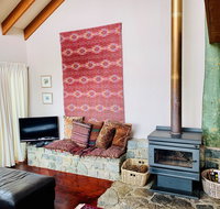 Snowgums on the Lake - Accommodation Adelaide