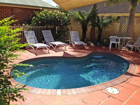 Dolphin Shores - Accommodation Adelaide 1