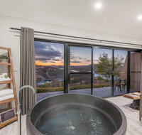 Eagle View Escape - Accommodation Adelaide
