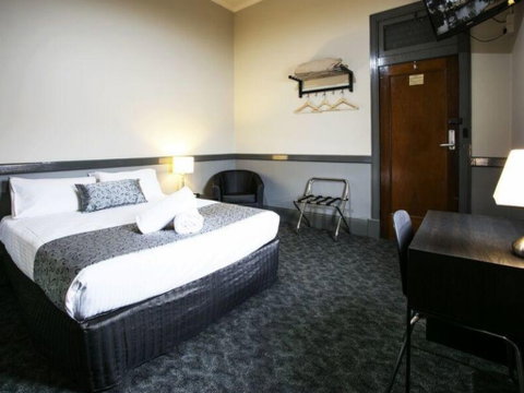 Imperial Maitland - Accommodation Adelaide 1