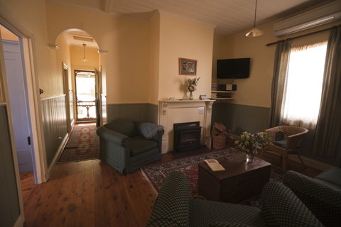 Laidlaw Cottage - Accommodation Adelaide 2