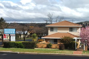 Armidale NSW Accommodation Adelaide