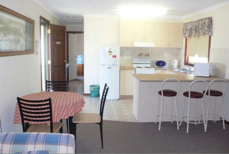 Back Obourke Accommodation - Accommodation Adelaide 4