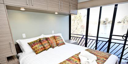 Aaah Willandra Houseboats - Accommodation Adelaide 1