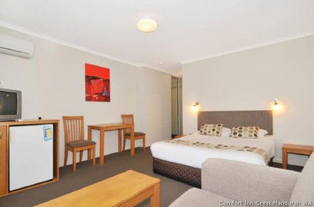 Comfort Inn Crest Mandurah Motel & Apartments - Accommodation Adelaide 2