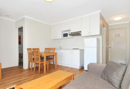 Comfort Inn Crest Mandurah Motel & Apartments - Accommodation Adelaide 3