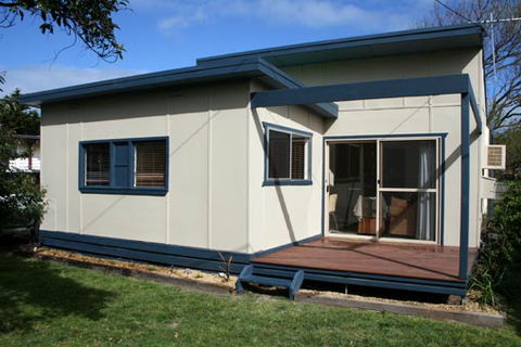San Remo Holiday House - Accommodation Adelaide 0