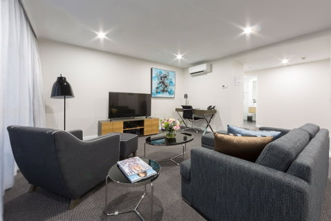 Avenue Hotel Canberra - Accommodation Adelaide 0