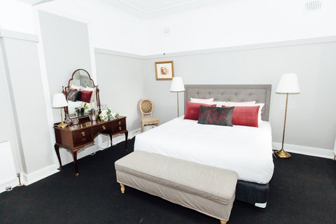 Bundanoon Hotel - Accommodation Adelaide 0