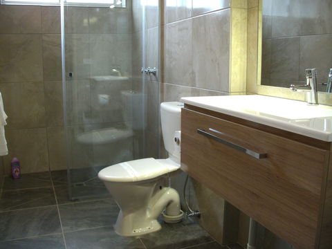 Colac Mid City Motor Inn - Accommodation Adelaide 1