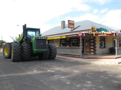 Darke Peak Hotel - Accommodation Adelaide 1