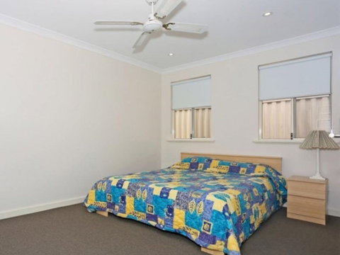 Falcon By The Bay - Accommodation Adelaide 2