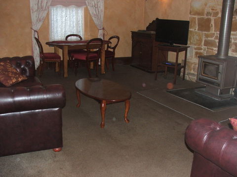 Mintaro Hideaway - Accommodation Adelaide 1