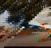 Mud Hut Motel - Accommodation Adelaide