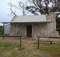 Shepherds Hut - Accommodation Adelaide