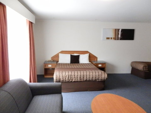 Thunderbird Motel - Accommodation Adelaide 2