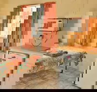 Willow Springs The Governess' Cabin - Accommodation Adelaide